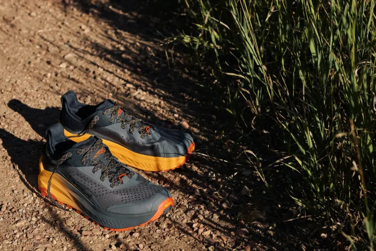 Altra Mens Olympus 6 Trail Shoes - Black-Orange