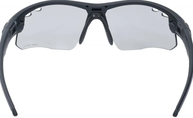 BLOC Titan Sunglasses - Black-Photochromic