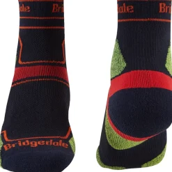 Bridgedale Mens Trail Run Ultralight T2 Coolmax Sport 3/4 Crew Sock - Navy