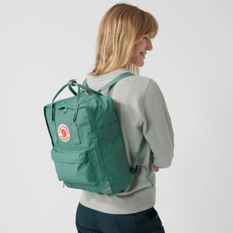 Fjallraven Kanken Backpack - Blackberry