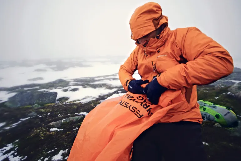 Lifesystems Survival Bag