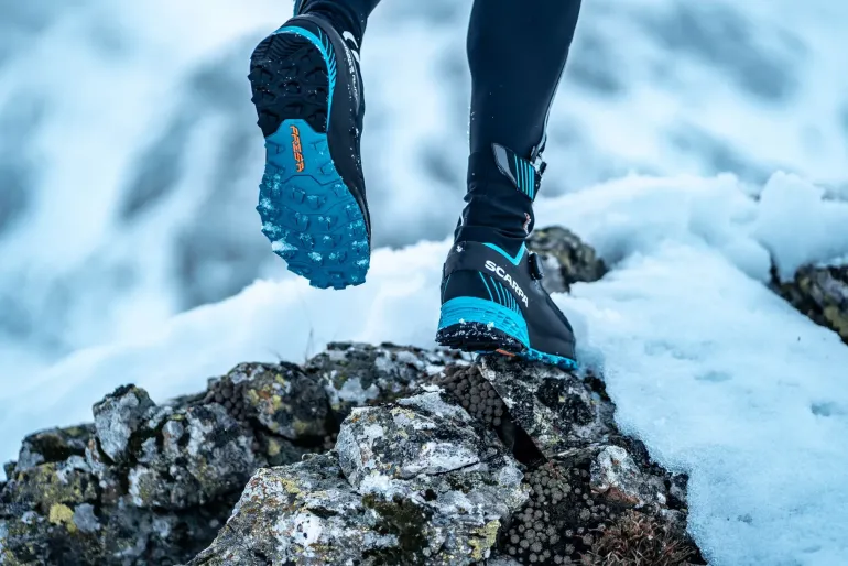 Scarpa Mens Ribelle Run Kalibra G Shoes - Black-Azure
